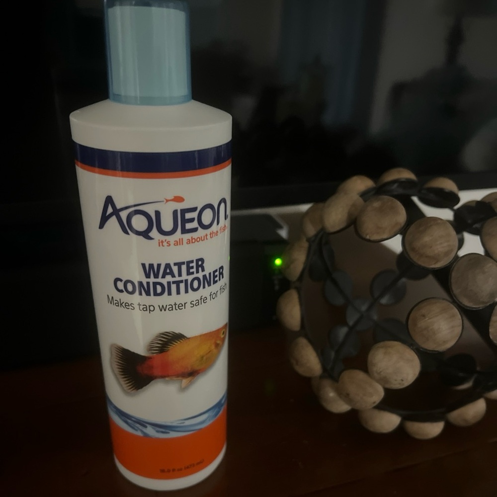 Aqueon Water Conditioner